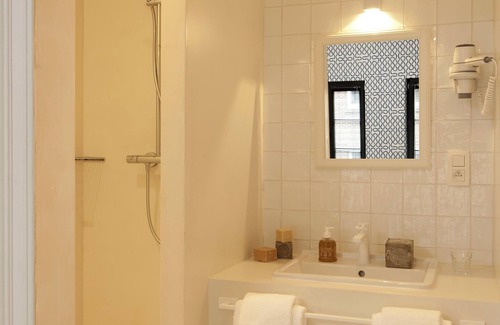 Marolles House | La Maison Haute Guest House