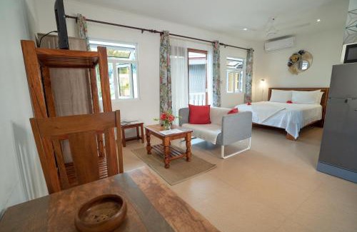 Beau Vallon Apartment | La Maison Hibiscus Self Catering Accommodation