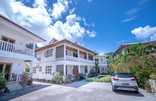 Beau Vallon Apartment | La Maison Hibiscus Self Catering Accommodation