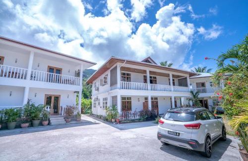 Beau Vallon Apartment | La Maison Hibiscus Self Catering Accommodation