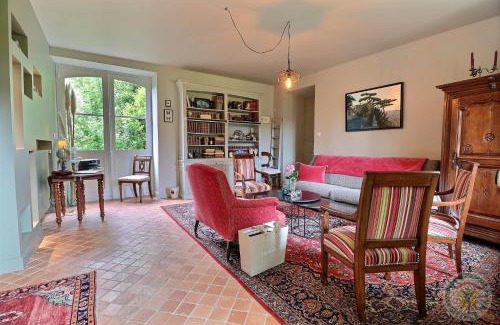 Le Minihic-sur-Rance House | La Maison Les Mimosas