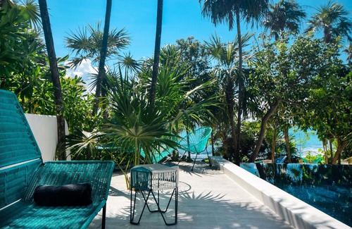 Tulsayab Villa | La Maison Manati, beachfront, infinity pool, cooking service included
