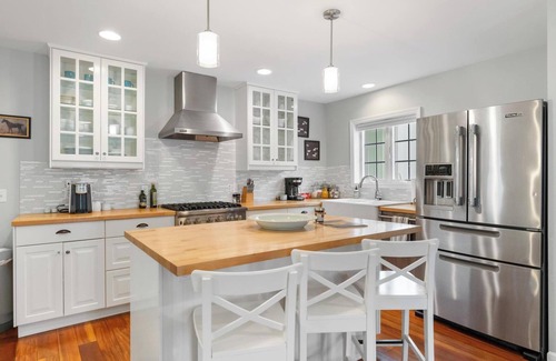 Harbor Springs House | La Maison on Main with views of the Harbor Point and a Private Courtyard!