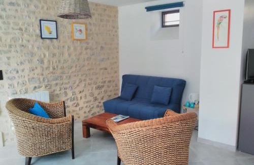 Trevieres Bed & Breakfast | La Maison Periot