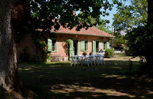 Sainte-Eulalie-en-Born House | La Maison Ratabou