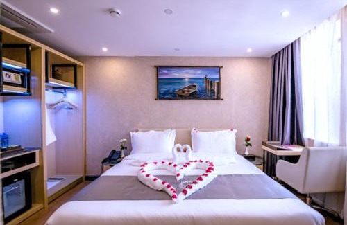 Nairobi West Hotel | La Maison Royale South C