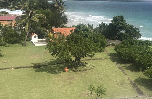 Riviere-Salee House | La maisonnette du Rocher exceptional rental