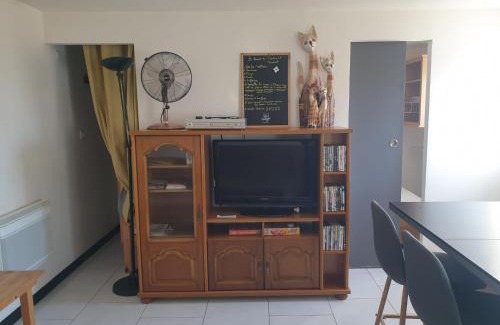 Avrille House | La Maisonnette