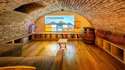 Old Town House | La Maisonnette - Hypercentre - Movie Theater