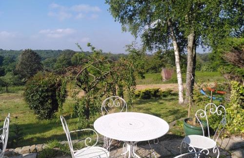 Saint-Michel-de-Montjoie Bed & Breakfast | La Mancellière de Montjoie chambres d'hôtes et gîtes