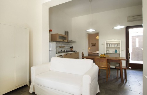Marina di Ragusa Apartment | La Mancina is just 150 meters away from the main beaches of Marina di Ragusa