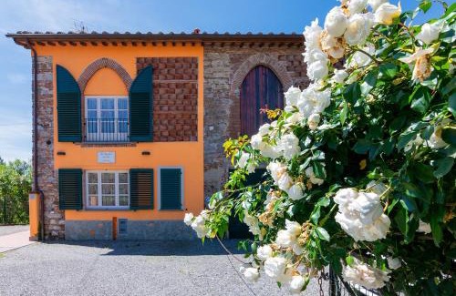 Vicopelago Apartment | La Mandolata dei Poeti Apartaments