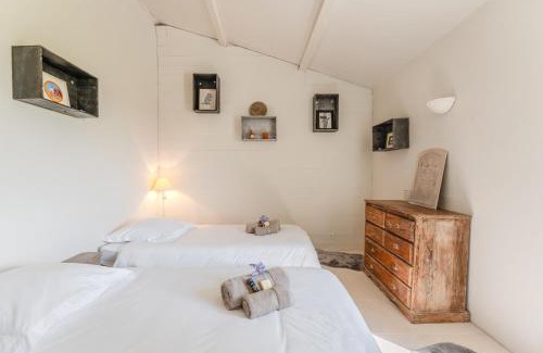 Challans-Gois Communaute House | La Marais - Parking - Jardin