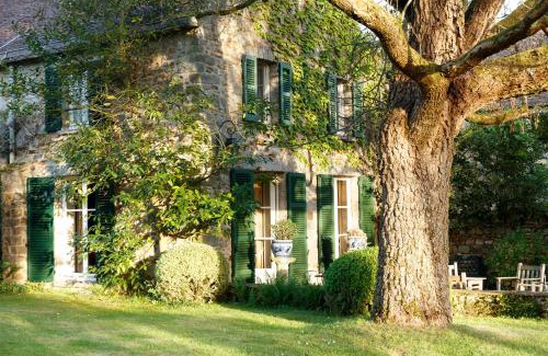 Saint-Martin-en-Biere House | La Marcotte - Pierres d'Histoire