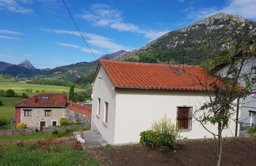 Penamellera Baja House | La Maria Diego