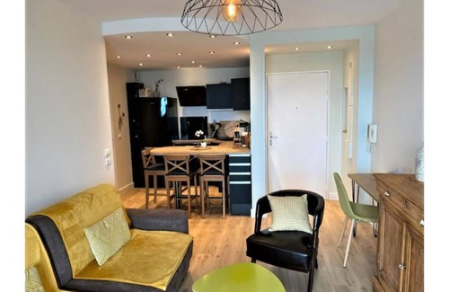 Deauville Apartment | La Marina Deauville ~ Sea View ~ T2 ~ At the Water's'Edge
