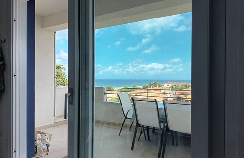Lu Bagnu Apartment | La Maris, Appartement Cosy, vue sur mer