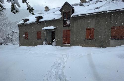 Aragnouet Ski Chalet | La Marmotte,ski et randos