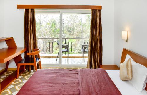 Reis Magos Apartment | La Mer Apartments - 10 mins Drive to Candolim Beach - 20 mins from Panjim