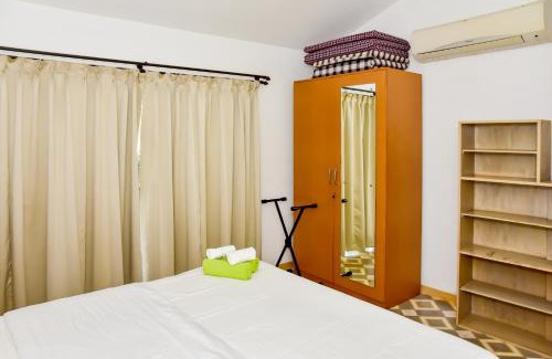 Reis Magos Apartment | La Mer Apartments - 10 mins Drive to Candolim Beach - 20 mins from Panjim