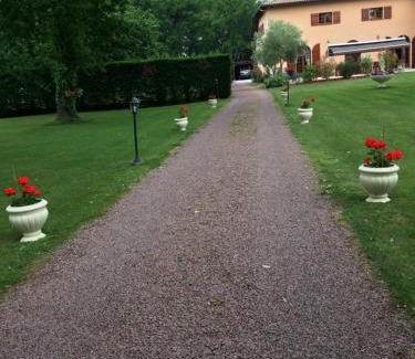 Sainte-Eulalie-en-Born Bed & Breakfast | La Mimona