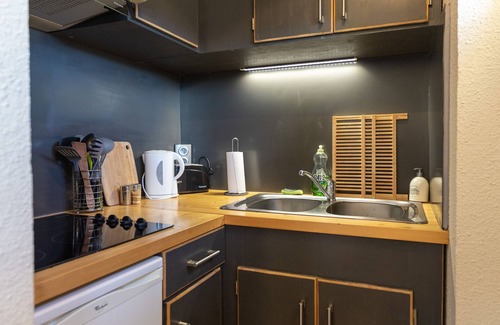 Les Angles Apartment | La Minoterie - Two Bedroom Apartment, Sleeps 4