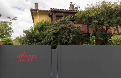Ramonville-Saint-Agne Apartment | La Mirande Rouge - Ramonville-Saint-Agne