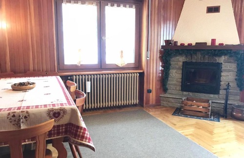 Periasc Apartment | La Montagna Incantata - Appartamento Panoramico con tre camere