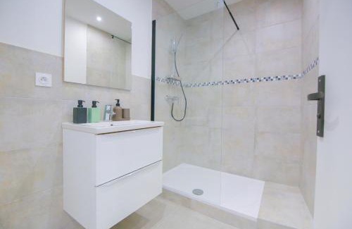 Saint-Roch - Badouillere - Chavanelle Apartment | La Montgolfière, T2 hypercentre chic et cosy, Wifi par SOVALFI