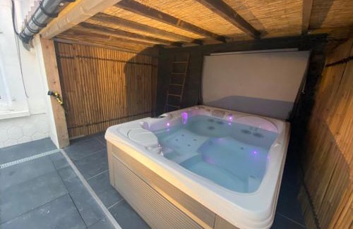 Wimille House | La Mylandie
