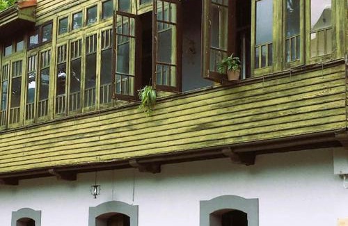 Barzana House | La Naranxa
