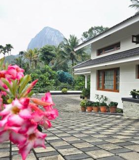 Krishnagiri House | La-Naturo Homestay
