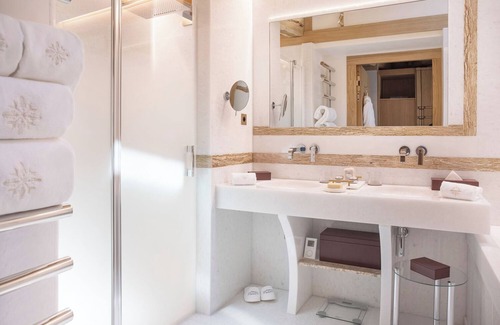 Cognac Hotel | La Nauve Hôtel & Jardin - Relais & Châteaux