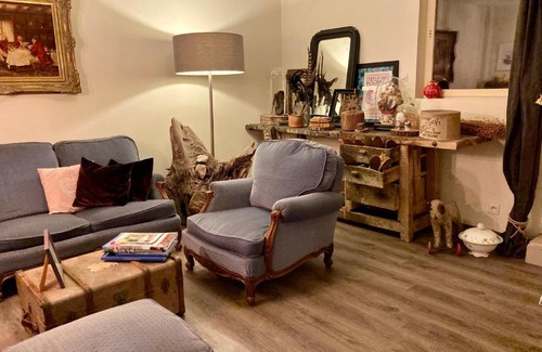 Vieille-Chapelle House | La Niche