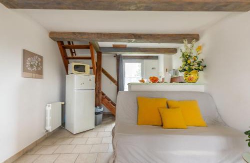 Lassay-sur-Croisne House | La Nigaudière - Les Joncs