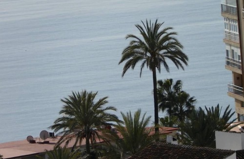 Torremolinos City Centre Apartment | La Nogalera' Complex Torremolinos Apartment with stunning view, WIFI Sat TV