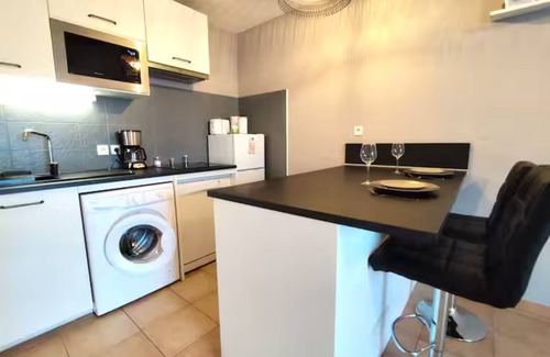 Toulouse North Apartment | La Noria - Aucamville | Comfort, Secure Parking & Easy Access in Toulouse