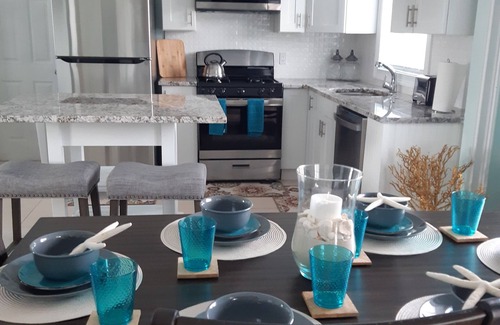 Treasure Cay Villa | La Nueva Beach home two minute walk to beach & 1 minute walk to the golf course