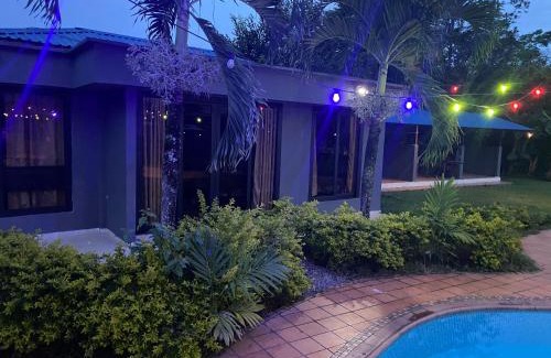Acacias Villa | La orquídea