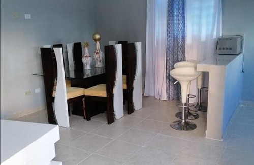 Higuey Apartment | La otra banda