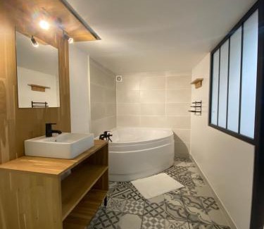 La Loupe Apartment | La P'tite Loupiote