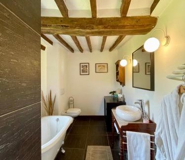 Saint-Germain-du-Crioult Bed & Breakfast | La Paix, Chambre d'Hôte en Suisse Normande