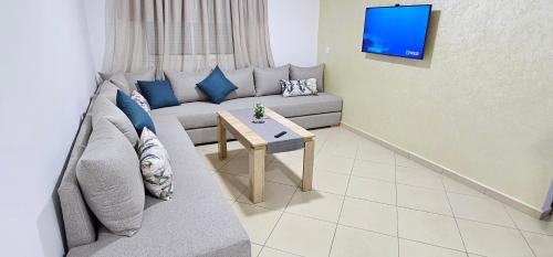 Tetouan Apartment | La Paloma Blanca 06