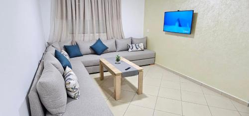 Tetouan Apartment | La Paloma Blanca 06