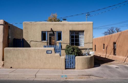 South Capitol House | La Paloma