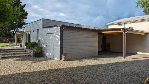Saint-Macaire House | La Palombe