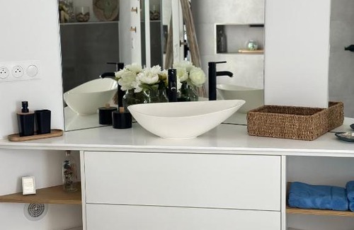 Centre Ville House | La Parenthèse chez Seb et Gwen