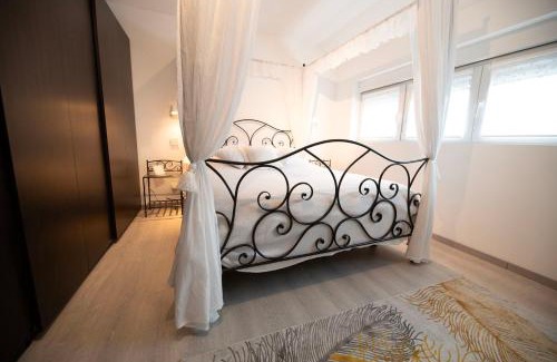 Tournai House | LA PARENTHESE