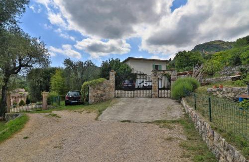 Le Bar-sur-Loup Apartment | La Pascaline locations-06 a 30mn Cannes Nice