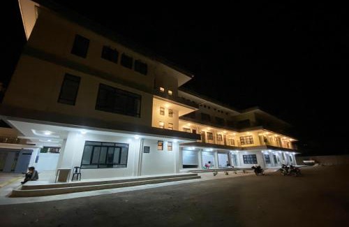 Baybay City Hotel | La Patria Baybay Tourist Inn powered by Cocotel
